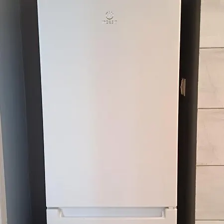 Apartment Italia Faktura Vat